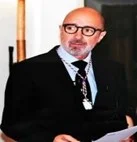 Dr. E. Domínguez-Adame